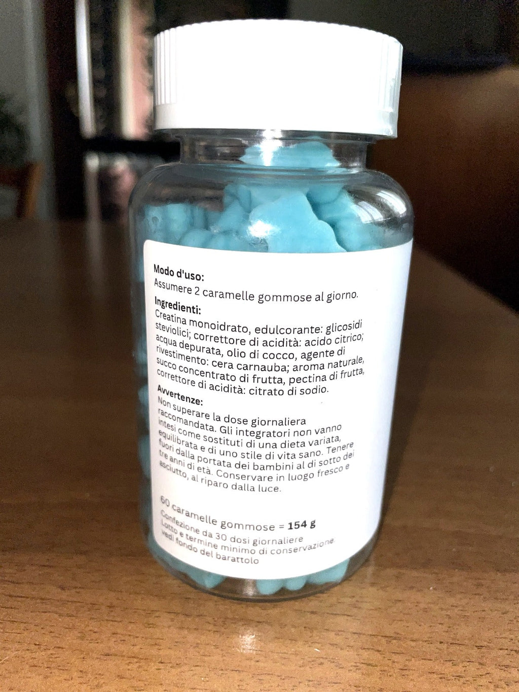 Etichetta reale con modo d uso, ingredienti e avvertenze in italiano